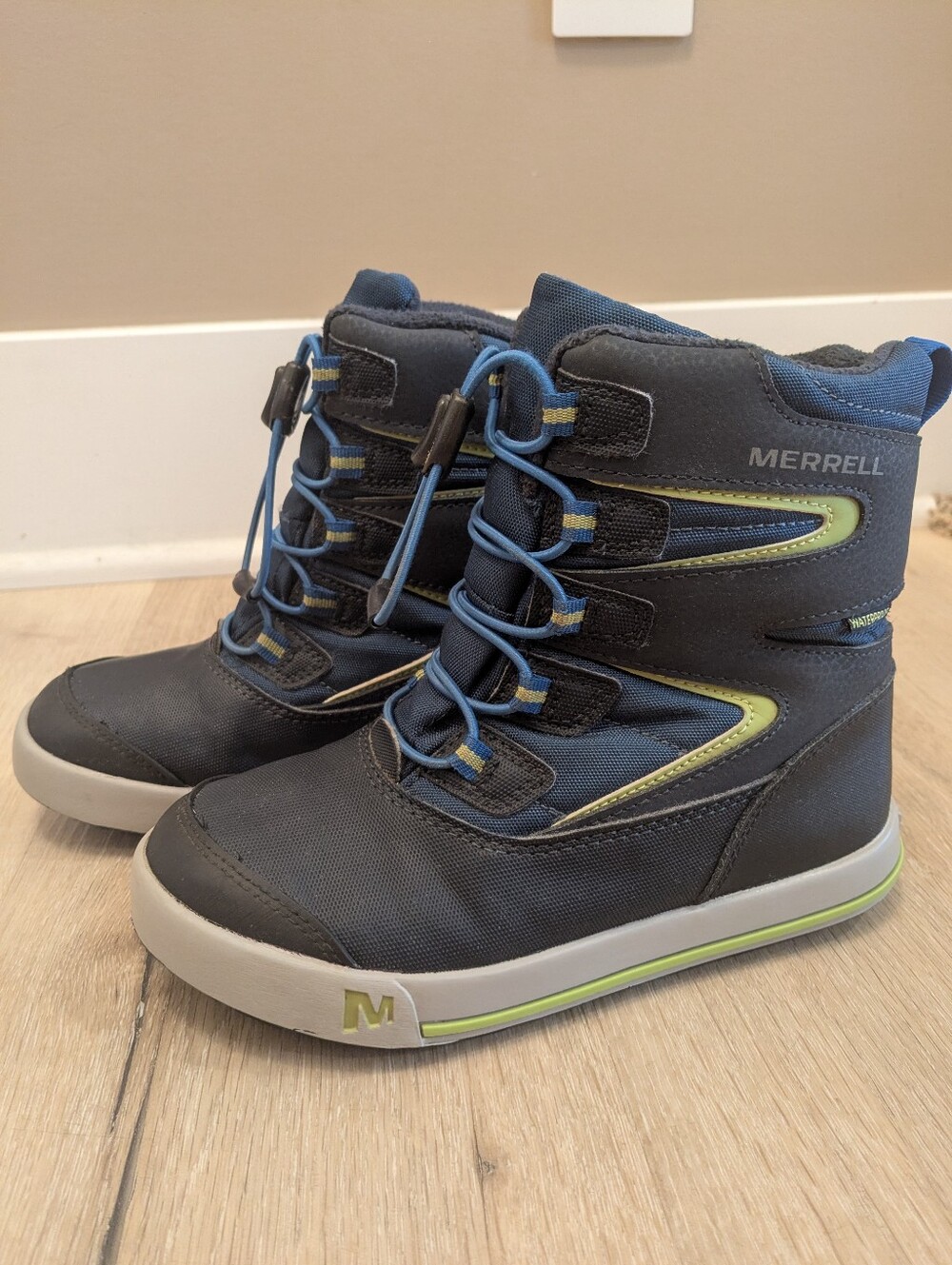 🏔️ Merrell Boy's Navy, Blue, and Lime Waterproof Snow Boots; Size: 2